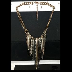 🌟bogo free - Multi-tone statement necklace